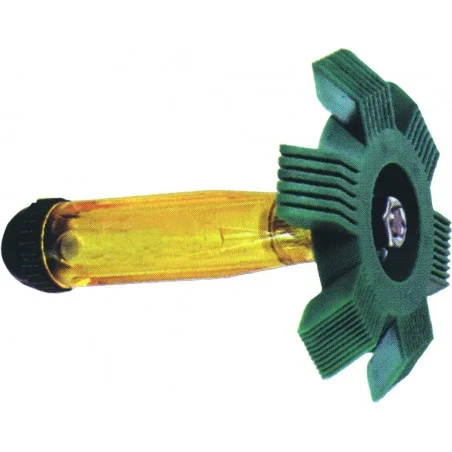 Redresseur d\'ailettes plastiques